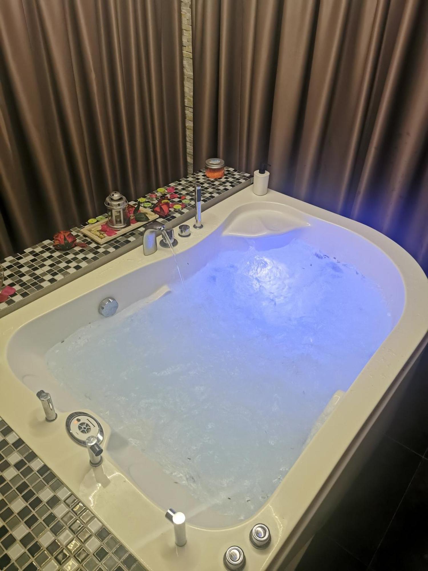Intima Spa Apartmani بلغراد الغرفة الصورة